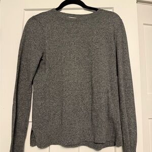 Old Navy Women’s Heather Gray Crewneck Sweater
